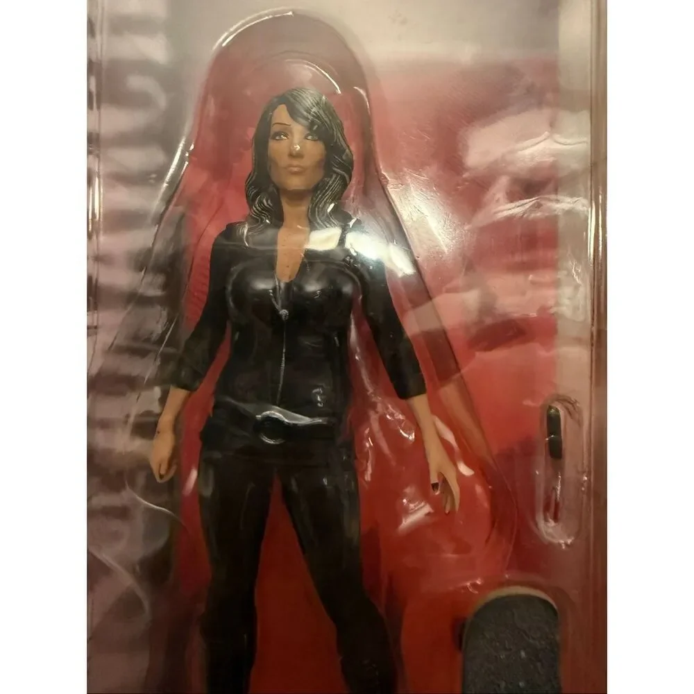 EXCL. Sons of Anarchy Gemma Teller w/Bloody BBQ Fork 6